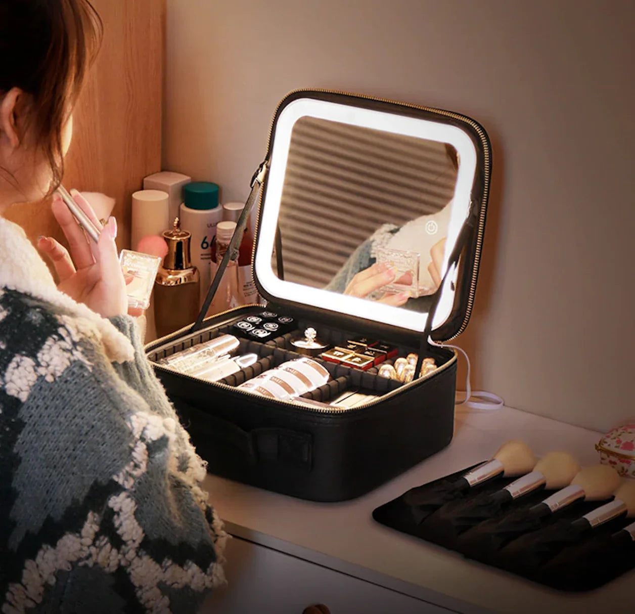 Light Make up Bag with Mirror