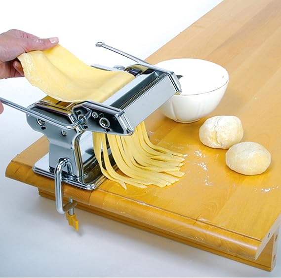 Operated Dumpling Pasta Making Machine Maker for Making Fresh Pasta and Dumpling