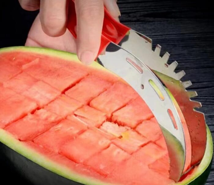 Watermelon cutter